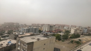 Şırnak'ta sis ve toz bulutu etkili oluyor