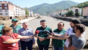 Tarım ve Orman Bakanı Pakdemirli, sel bölgesi Bozkurt'ta incelemelerde bulundu: