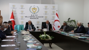 Türk Tarih Kurumu, KKTC'deki tarih öğretmenleri ve kütüphaneler için 8 bine yakın kitap temin ediyor