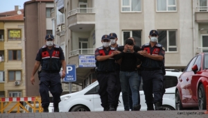 4 farklı ilçede 22 faili meçhul hırsızlık olayının zanlıları tutuklandı