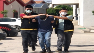 Adana'da araçların akülerini çalan iki kişi yakalandı