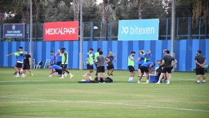 Adana Demirspor Teknik Direktörü Montella: "Düzeltmemiz gereken birçok şey var"