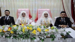 Adıyaman'da ikiz kardeşler, kendileri gibi tek yumurta ikizi kardeşlerle evlendi