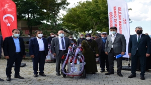 Ardahan'da 150 sıvat ile 100 süt sağım makinesi dağıtıldı