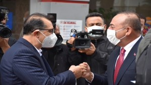 Bakanlar Mevlüt Çavuşoğlu ve Fatih Dönmez, Bilecik'te STK temsilcileriyle bir araya geldi