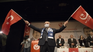 BBP Genel Başkanı Mustafa Destici, partisinin Erzurum 12. Olağan İl Kongresi'nde konuştu: