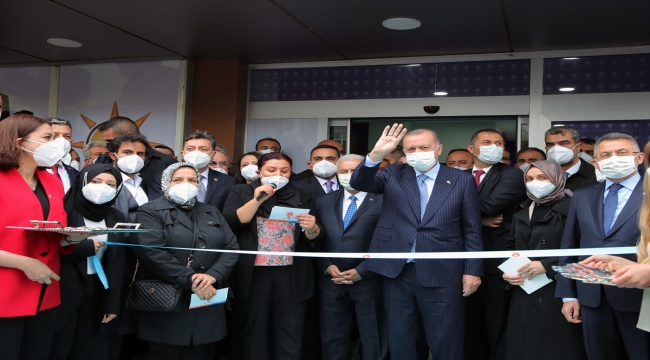 Binali Yıldırım, AK Parti Kırşehir İl Başkanlığı Binası Açılış Töreni'ne katıldı 