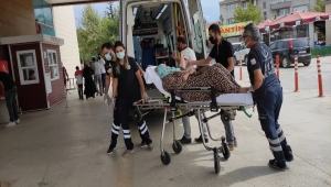 Bursa'da daha önce aracını kundakladığı kişinin eşini darbettiği ileri sürülen şüpheli aranıyor