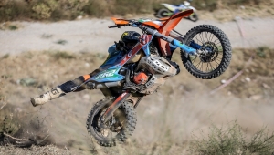Bursa'da "Green Way Uludağ Hard Enduro Yarışı" yapıldı