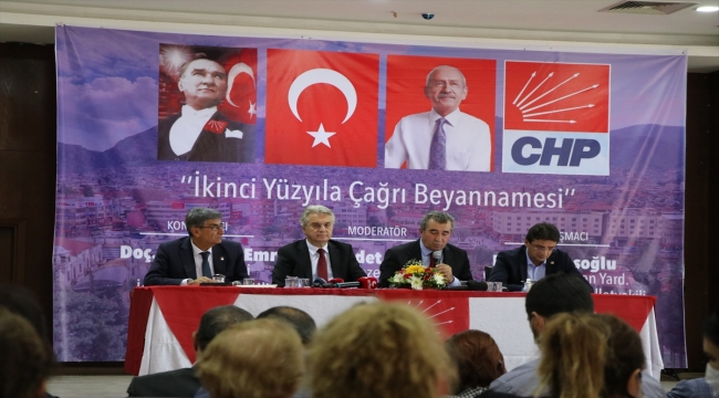 CHP Genel Başkan Yardımcısı Bülent Kuşoğlu, Hatay'da panele katıldı