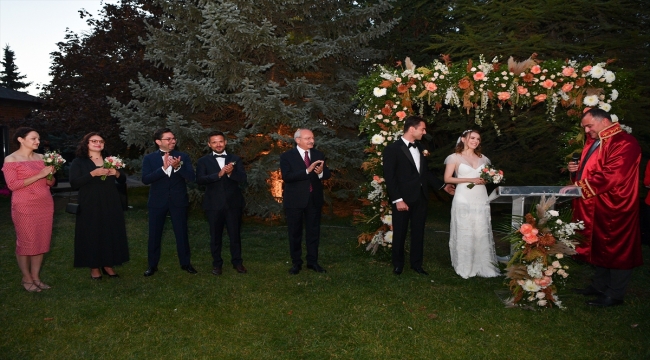 CHP Genel Başkanı Kılıçdaroğlu, nikah şahitliği yaptı