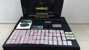 Çorum'da uyuşturucu zanlısı ikinci kattan atlayıp yaralı halde kaçmaya çalıştı