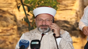 Cumhurbaşkanı Erdoğan, Diyanet İşleri Başkanlığının Diyarbakır'daki programında katılımcılara telefonla hitap etti: