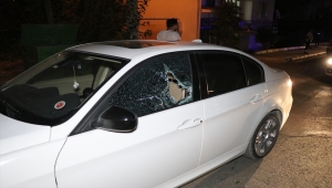 Denizli'de yoldan geçen araçlara taş atan kişi gözaltına alındı