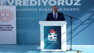 Diyarbakır'da hayırsever iş insanının yaptırdığı okulun açılışı gerçekleştirildi, İlköğretim Haftası kutlandı