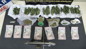 Düzce'de uyuşturucu ve sahte döviz operasyonunda yakalanan şüpheli tutuklandı