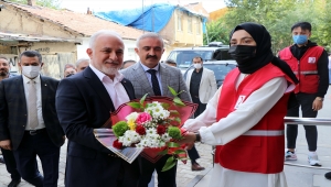 Genel Başkan Kerem Kınık, Türk Kızılayın Elazığ'da yapacağı projeleri anlattı