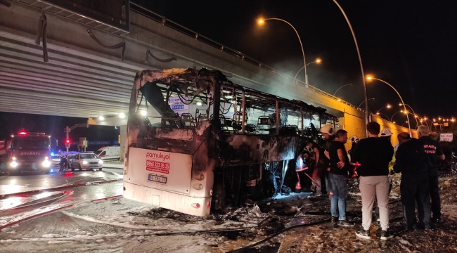 GÜNCELLEME - Ankara'da yolcu otobüsü yandı: 1 ölü, 20 yaralı
