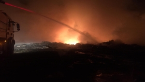 GÜNCELLEME - Bilecik'te çöplük alanda çıkan yangın kontrol altına alındı