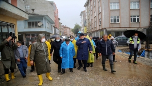 İçişleri Bakanı Soylu, sel bölgesi Bozkurt'ta incelemelerde bulundu