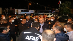 İçişleri Bakanı Süleyman Soylu, Kastamonu'da Afet Koordinasyon Merkezi'ndeki toplantıya katıldı