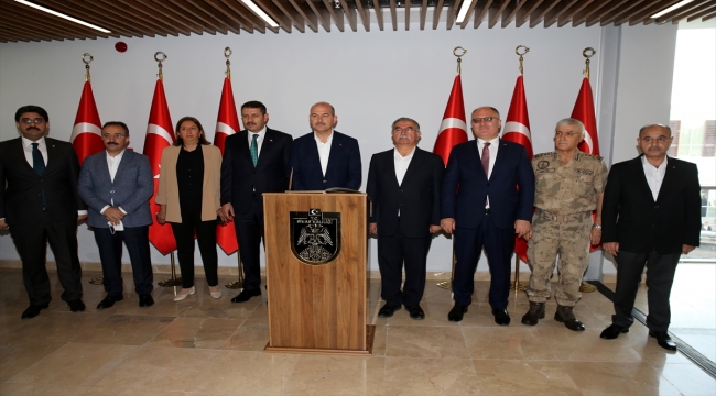 İçişleri Bakanı Süleyman Soylu, Sivas'ta İl Güvenlik Toplantısı'na katıldı