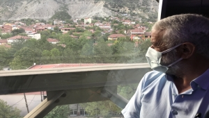 Karabük'te mahalleler arası ulaşımı sağlayan kule asansör hizmete açıldı