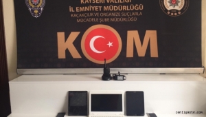 Kayseri'de FETÖ'nün 8 hücre evine baskın düzenlendi 5 şüpheli yakalandı