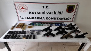 Kayseri'de silah ticareti yapanlara yönelik operasyonda 9 zanlı yakalandı