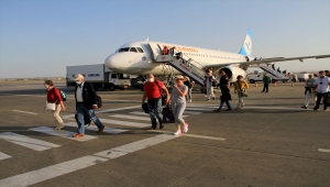 Kış turizmi kapsamındaki ilk turist kafilesi KKTC'ye geldi