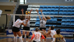 Sakarya'da "Süleyman Seba'yı Anma Voleybol Turnuvası" sona erdi