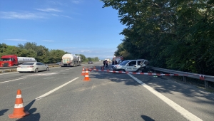 Sakarya'da trafik kazasında yaralanan kadın, yaşam mücadelesini kaybetti