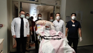 Siirt'te koronavirüsü yenen 108 yaşındaki kadın taburcu edildi 