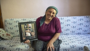 Tuncelili anne terör örgütü PKK'dan kaçan evladına kavuşmanın mutluluğunu yaşıyor