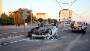 Uşak'taki trafik kazasında 5 kişi yaralandı