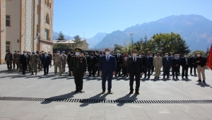 Van, Bitlis, Muş ve Hakkari'de 19 Eylül Gaziler Günü törenle kutlandı