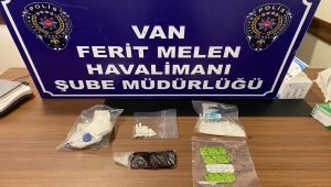 Van'da uyuşturucuyla uçağa binmeye çalışan İran uyruklu kişi gözaltına alındı