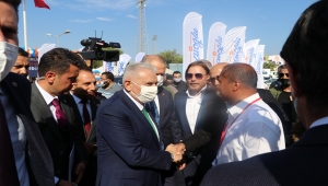 AK Parti Genel Başkanvekili Yıldırım, KKTC'de UBP'nin 22. Olağan Kurultayı'nda konuştu: