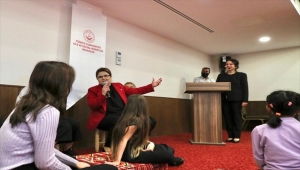 Bakan Yanık, Dünya Kız Çocukları Günü'nde korunma ve bakım altındaki çocuklarla buluştu