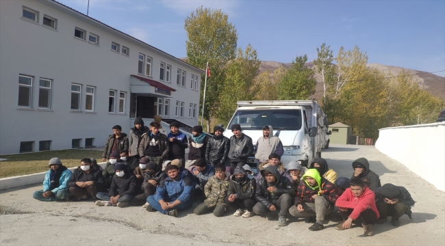 Bitlis'te 38 düzensiz göçmen yakalandı