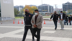 Bolu'da otomobilde uyuşturucuyla yakalanan 3 zanlı tutuklandı