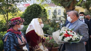 Dışişleri Bakanı Çavuşoğlu, Aydın'da iş dünyası temsilcileriyle buluştu: (1)