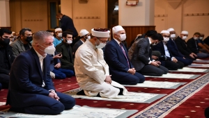 Diyanet İşleri Başkanı Erbaş, Gaziantep'te gençlerle buluştu: