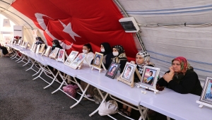 Diyarbakır annelerinden evlatlarına "teslim ol" çağrısı