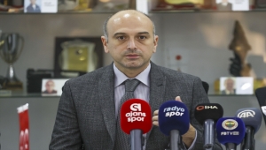 Eski milli yüzücü Uğur Orel Oral, Yüzme Federasyonu başkanlığına aday: