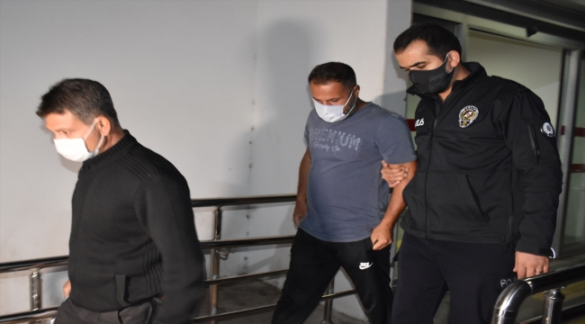 GÜNCELLEME - Adana'da 90 firari hükümlünün yakalanması için şafak operasyonu yapıldı