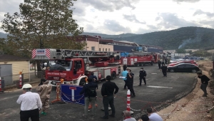 GÜNCELLEME - Bursa'da kimya fabrikasında meydana gelen patlamada 1 işçi öldü, 6 işçi yaralandı