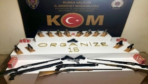 GÜNCELLEME - Bursa'da silah kaçakçılarına yönelik operasyonda 32 şüpheli yakalandı