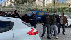 GÜNCELLEME - Samsun'da 1 kişinin öldüğü, 3 kişinin yaralandığı silahlı saldırıyla ilgili 1 şüpheli tutuklandı