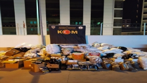 Hatay'da kaçak sigara imalathanesine düzenlenen operasyonda bir kişi yakalandı